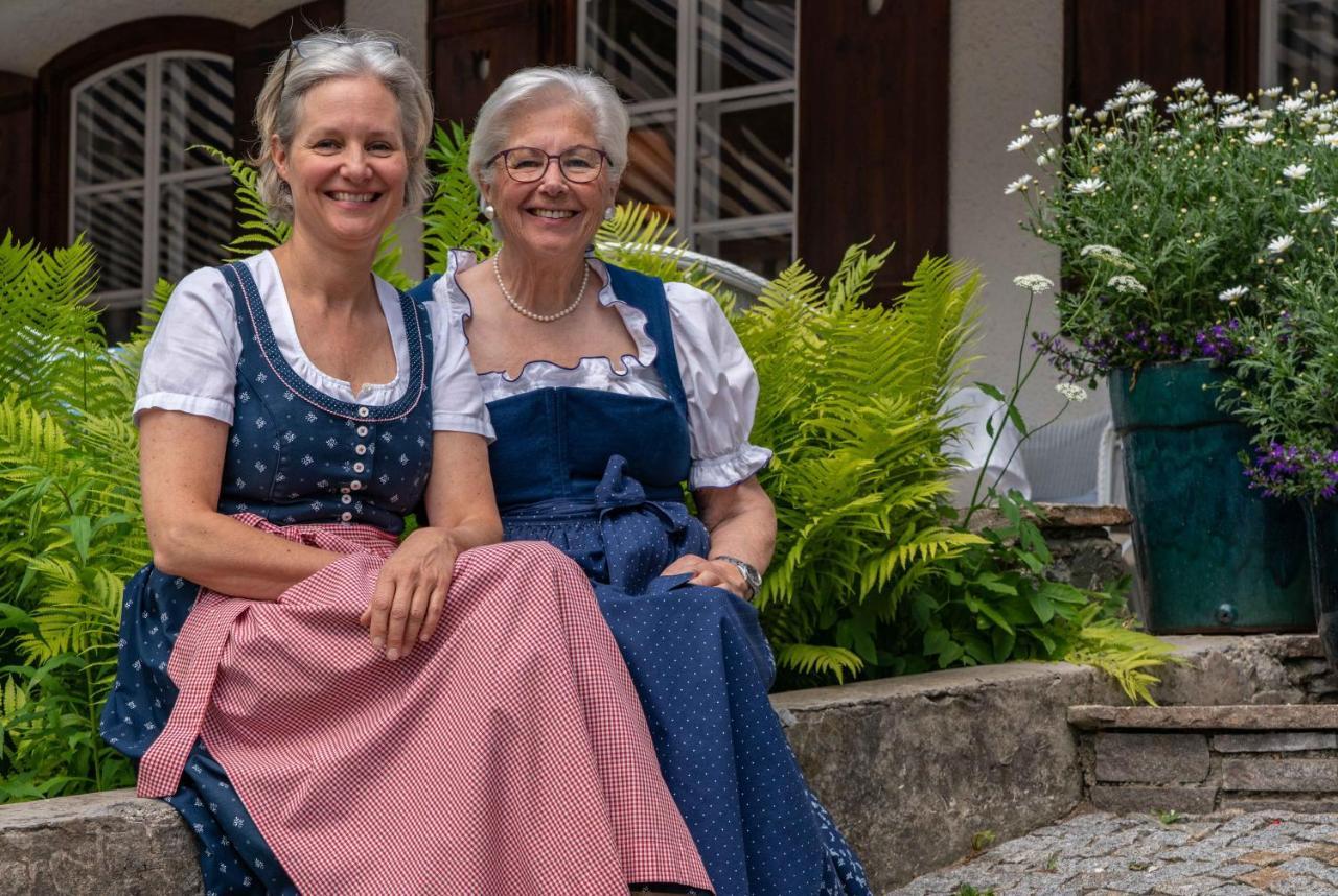 Seehotel Enzian Weissensee Eksteriør billede