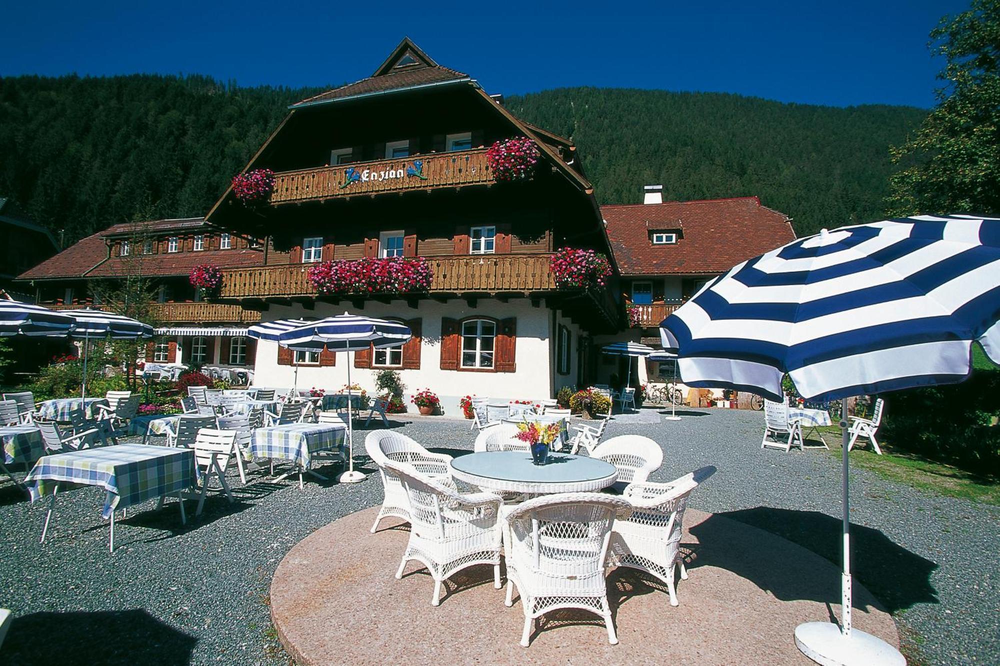 Seehotel Enzian Weissensee Eksteriør billede