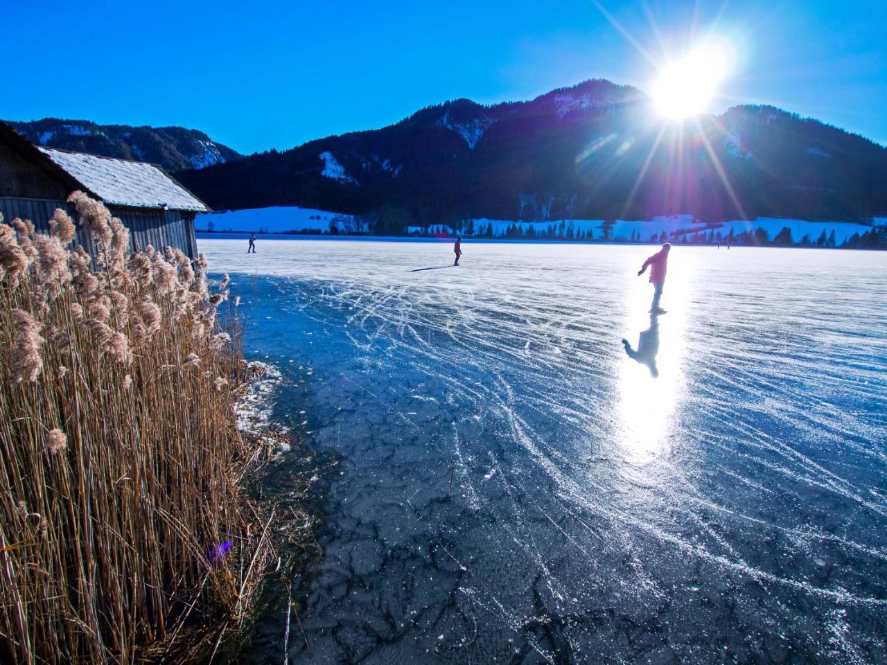 Seehotel Enzian Weissensee Eksteriør billede